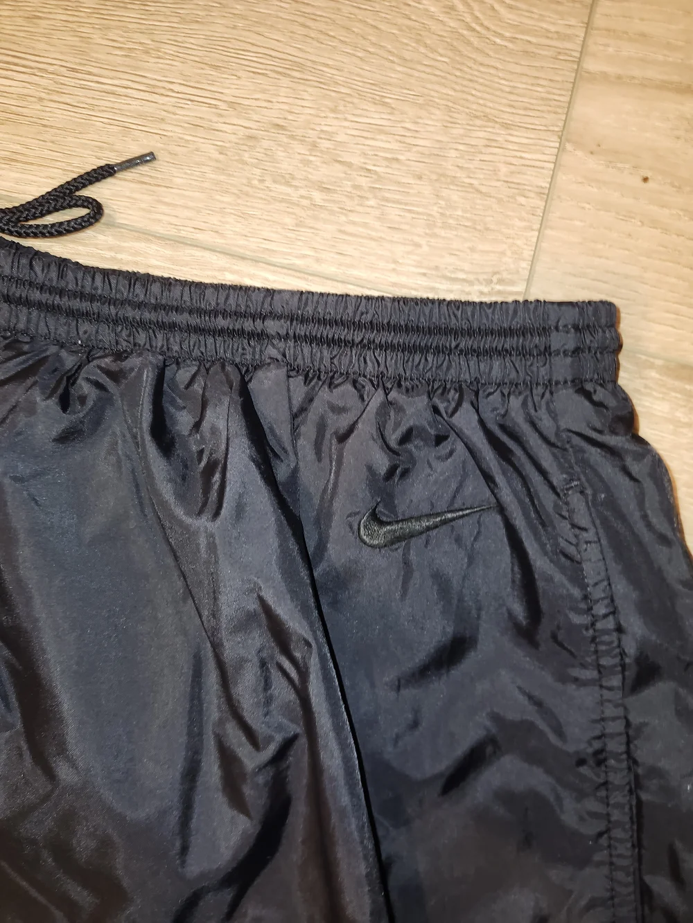 Nike lightweight black